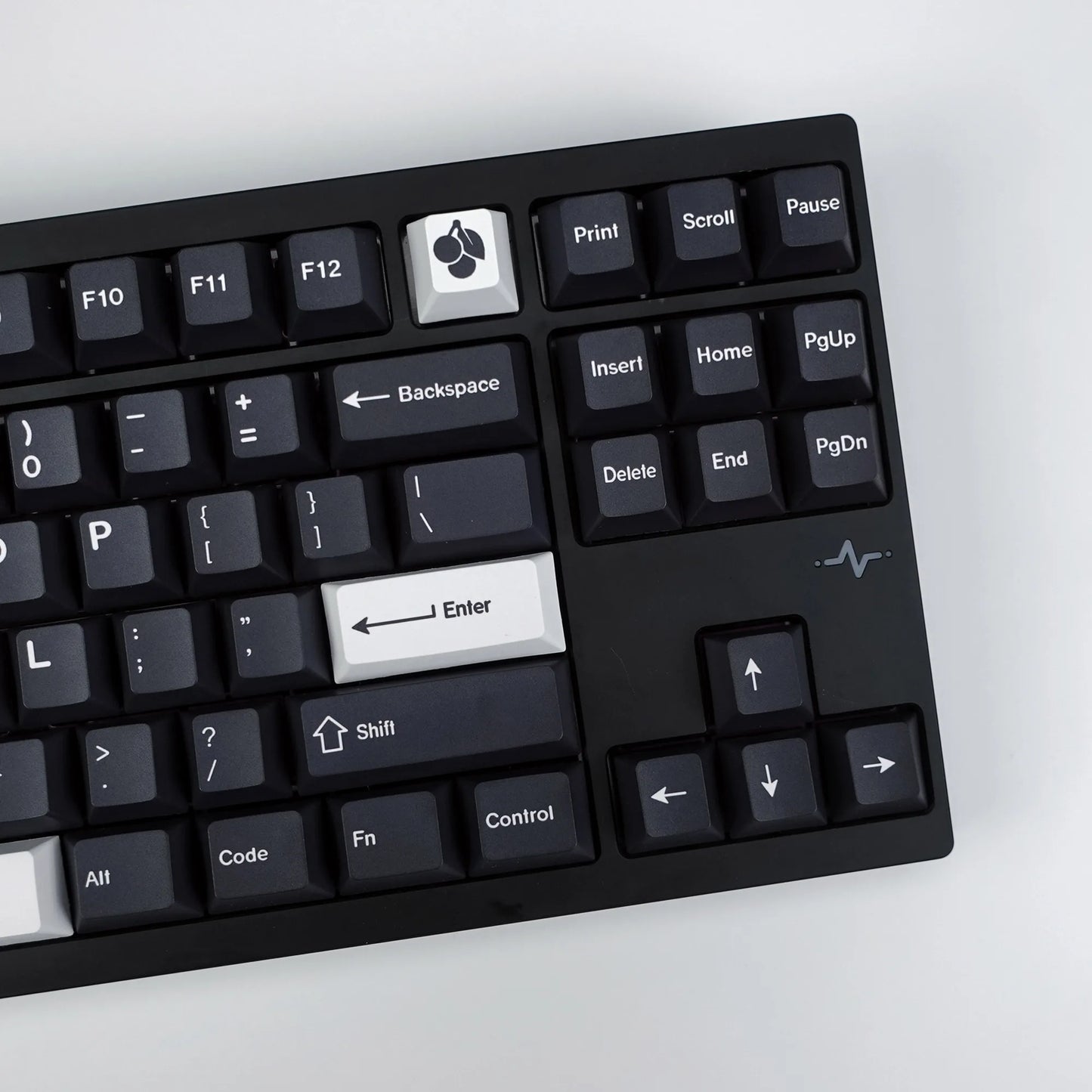 KBDiy Cherry Profile Japanese GMK WOB Keycaps Set Mechanical Keyboard Keycap PBT Custom Retro 147 Keys Caps for MX Switches