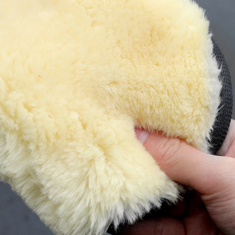 1Pcs Car Wash Glove Wool Soft Cleaning Brush Tools For Hyundai IONIQ Sonata Elantra Grandeur i20 i10 SantaFe i30 Palisade Bayon