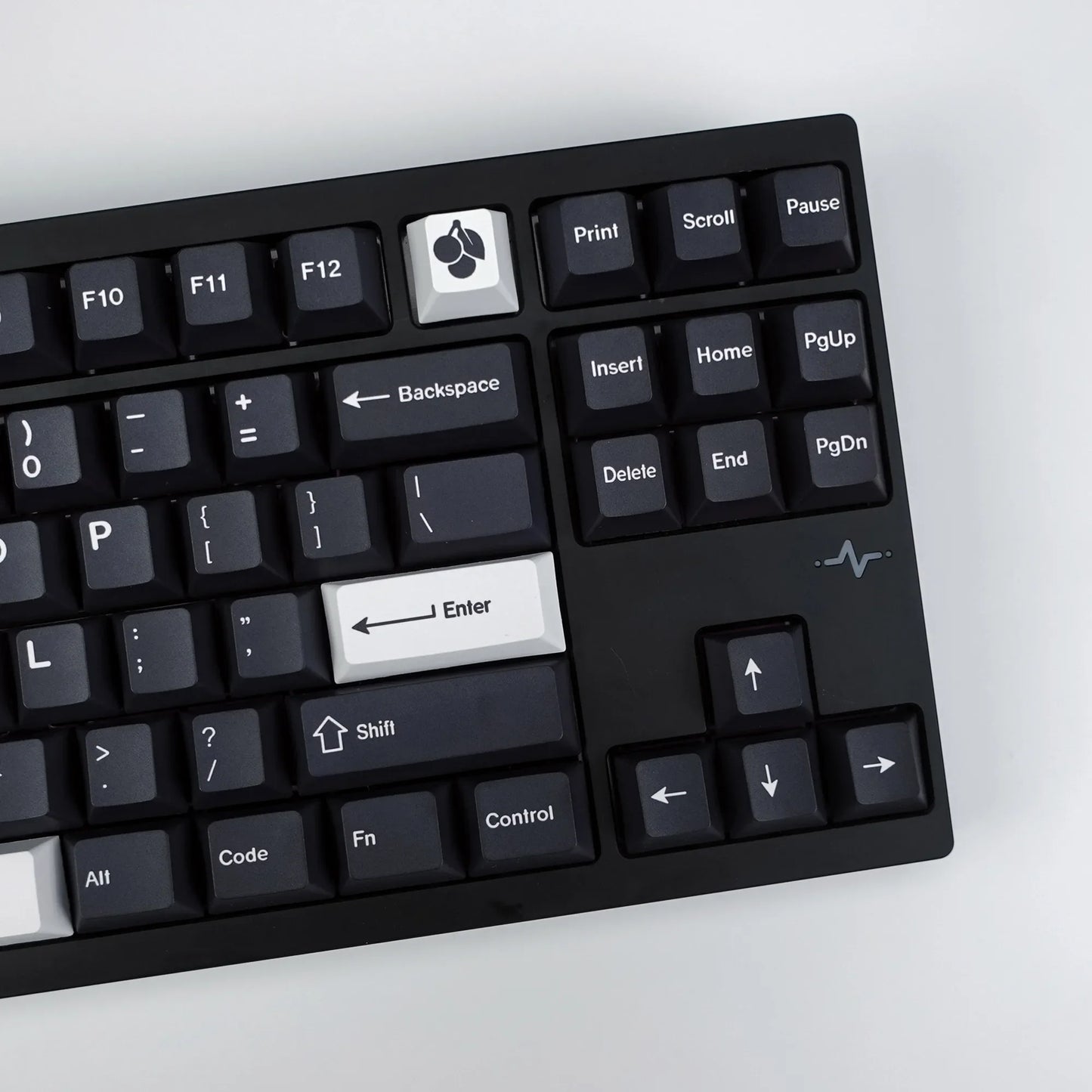 KBDiy Cherry Profile Japanese GMK WOB Keycaps Set Mechanical Keyboard Keycap PBT Custom Retro 147 Keys Caps for MX Switches