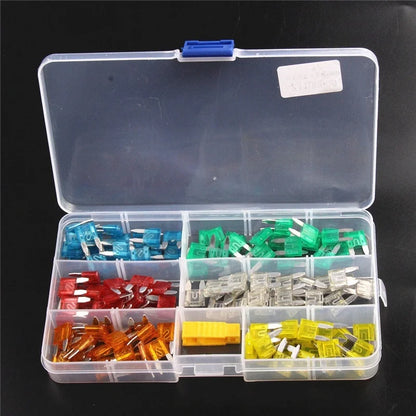 Fuse boxes come in various specifications, with 60 and 120PCS not having medium fuses, while 60PCS are packaged in bags