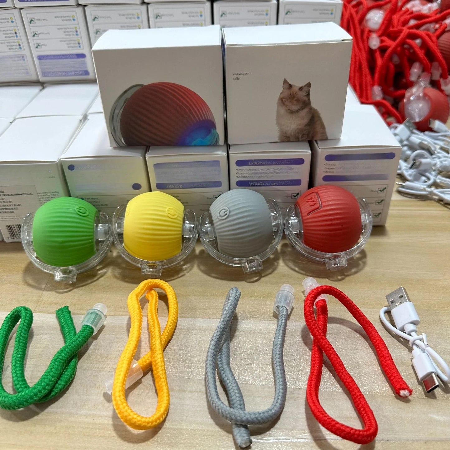 Dog and cat toys, ball, durable, self-entertainment, with rope, cat teaser ball, pet supplies, jumping ball, thud pet toys